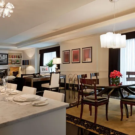 Waldorf Astoria Chicago-3
